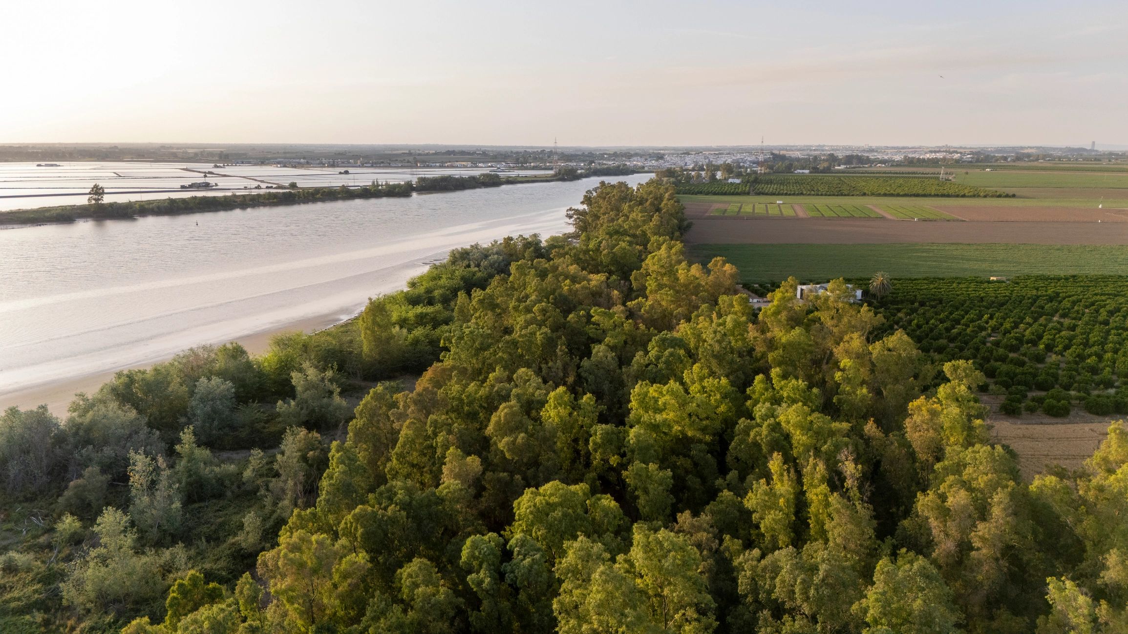 Aerial river alignment suitable for channelization context